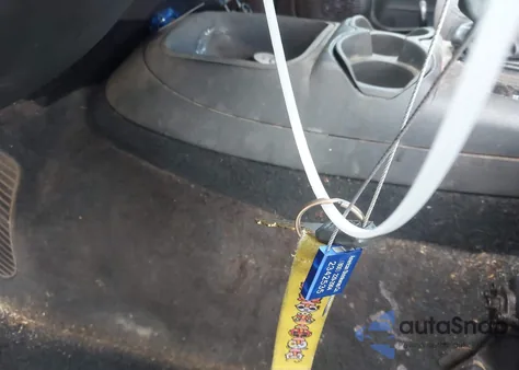 1998 GMC Jimmy Sle из США, поврежденный, VIN 1GKCS13W3W2558763